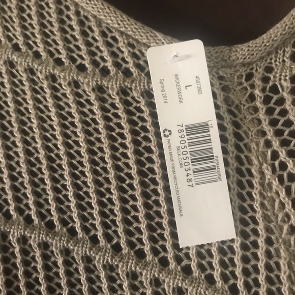 Top - Picture 4 of 5